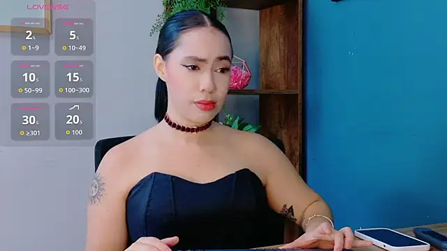 Sienna-Gold online show from February 24, 1:45 pm