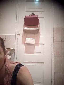 JenniferBrazil online show from January 16, 3:49 pm