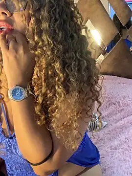 TianaRios Pink online show from January 31, 7:23 pm