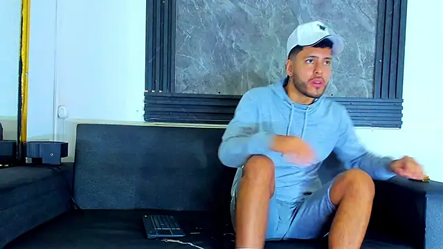 Angel Villareal online show from February 10, 4:33 am