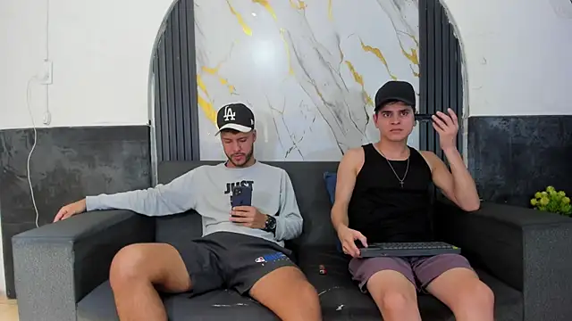 Angel Villareal online show from February 28, 4:23 am