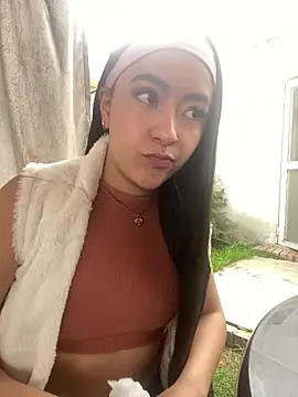 AuroraJohns Pink online show from February 13, 7:25 pm