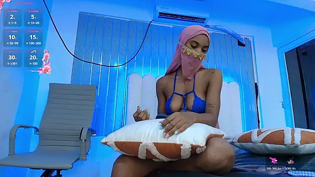 Amira Alzahra online show from March 29, 5:20 am