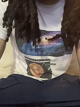 givemeabreak34 online show from April 3, 6:47 pm