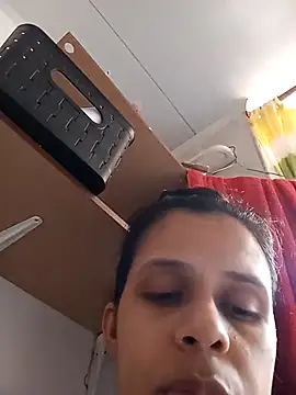 Snapshot of mitzukywinteer chatting on February 10, 5:23 pm mitzukywinteer online show from February 10, 5:23 pm