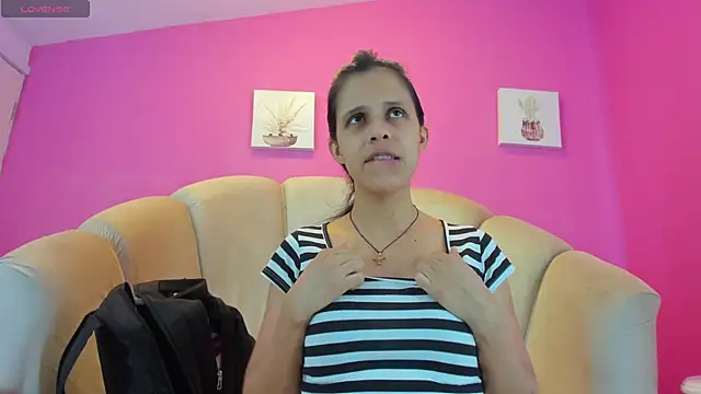 Snapshot of mitzukywinteer chatting on February 16, 8:51 pm mitzukywinteer online show from February 16, 8:51 pm