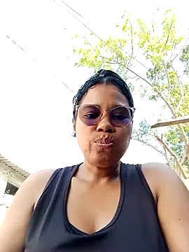 Yandris 1212 online show from February 3, 2:33 pm