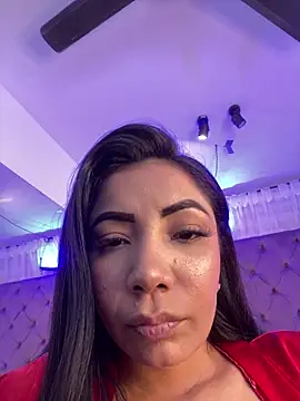 Auri   online show from February 13, 8:09 pm