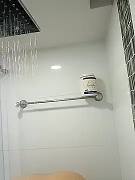 Alex hotter online show from January 16, 4:11 pm