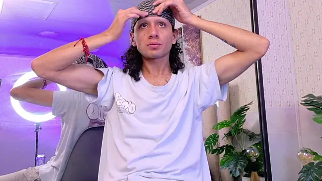 4L3JX online show from February 2, 12:26 pm