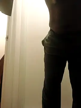 PERKS606 online show from March 24, 2:33 am