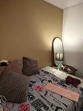 Snapshot of Maya_house chatting on July 21, 4:36 am Maya house online show from July 21, 4:36 am