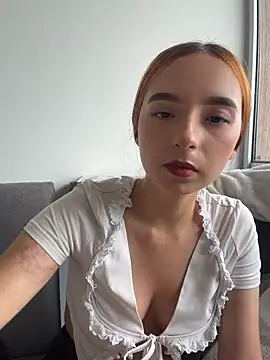 Carithooo online show from March 25, 9:03 pm