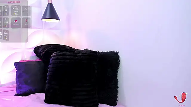 zaira skinny online show from March 21, 3:41 am