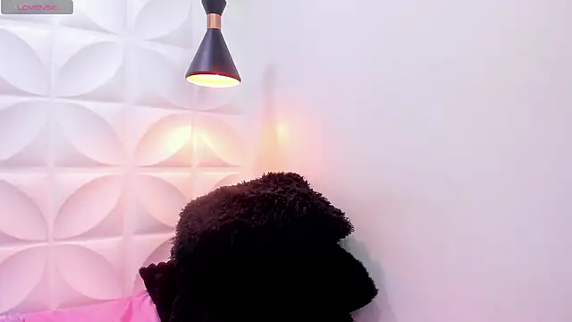 zaira skinny online show from May 23, 4:22 am