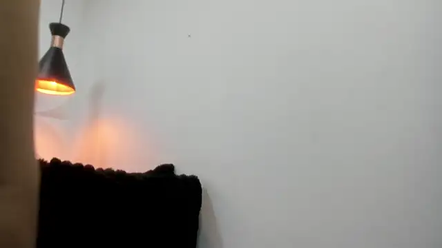 zaira skinny online show from March 31, 3:41 am