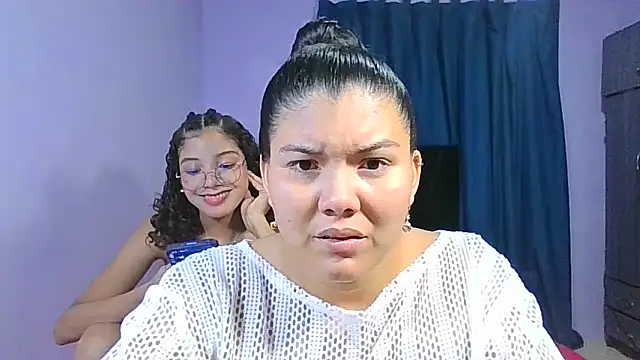 Helena-Paola online show from February 20, 5:26 am