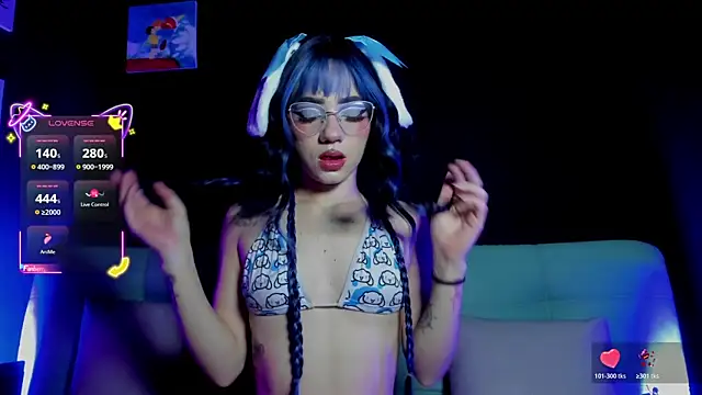 KittyMadi online show from March 27, 6:11 am