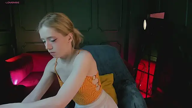 MoonlightAsuna online show from April 10, 2:13 pm