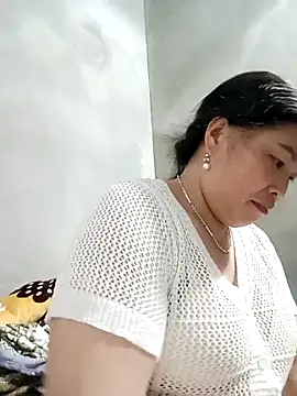 nana nana99 online show from June 1, 3:00 pm
