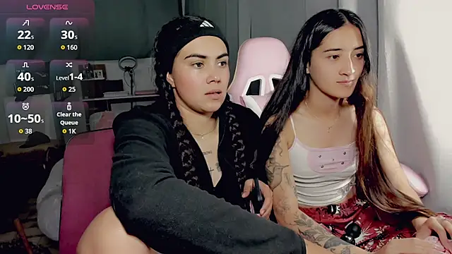 VictoriaHoneyy online show from May 13, 1:56 am