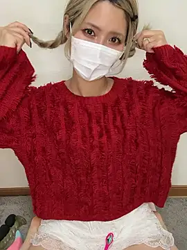 yumi0025 online show from February 17, 12:30 am