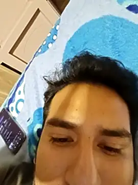 DrummingCorduroy online show from January 17, 5:55 am