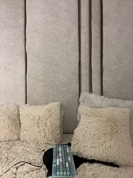 lilithdya online show from March 7, 2:18 am