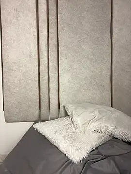 lilithdya online show from February 17, 11:35 pm