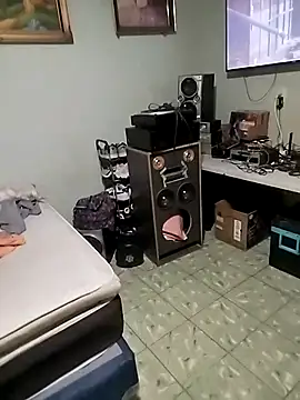 Bigmonstrr online show from February 10, 5:50 am