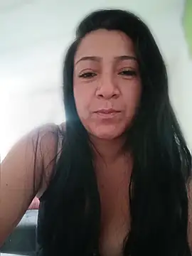 Snapshot of Katysaez chatting on May 19, 9:22 pm Katysaez online show from May 19, 9:22 pm