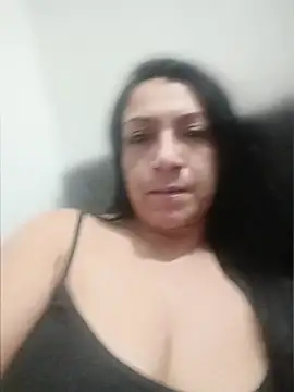 Snapshot of Katysaez chatting on May 30, 4:19 am Katysaez online show from May 30, 4:19 am