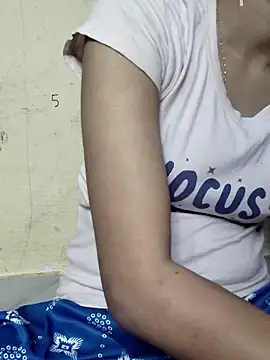 annugirl online show from February 20, 11:23 am