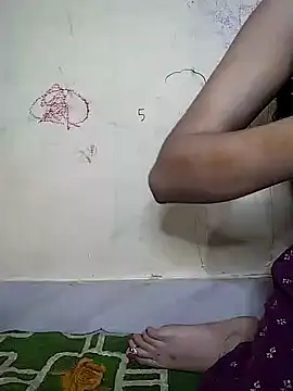 annugirl online show from March 6, 4:13 pm