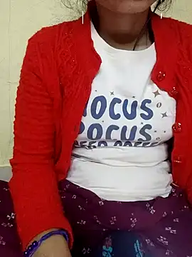 annugirl online show from February 5, 10:22 am