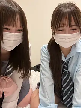 Snapshot of Rai1919 chatting on April 4, 12:12 pm Rai1919 online show from April 4, 12:12 pm