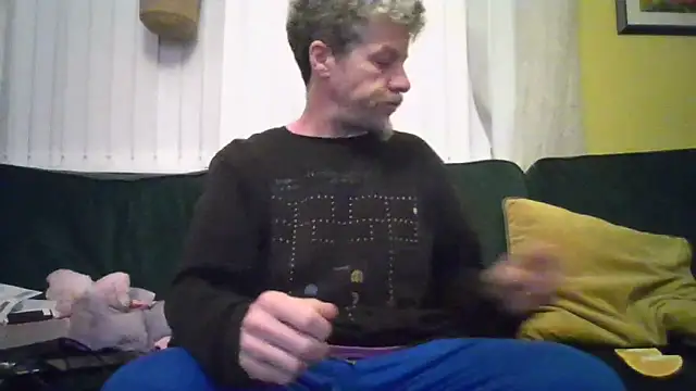 chiichii23 online show from March 14, 11:32 pm