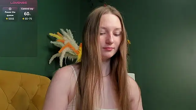 Snapshot of baby_annn chatting on July 29, 3:06 am baby annn online show from July 29, 3:06 am