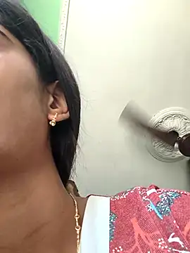 Cute-Natashaa online show from March 13, 9:36 am