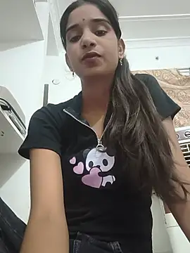 Cute-Natashaa online show from July 15, 1:51 pm