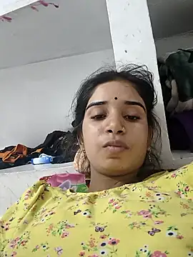 Cute-Natashaa online show from June 3, 6:47 am