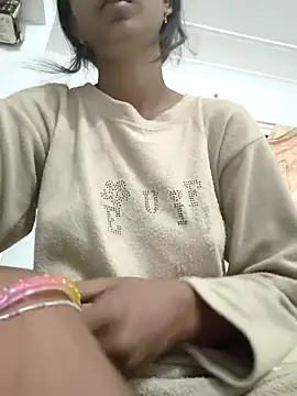 Snapshot of Cute-Natashaa chatting on February 8, 4:43 am Cute-Natashaa online show from February 8, 4:43 am