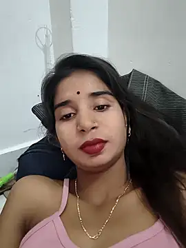 Cute-Natashaa online show from March 5, 7:49 am