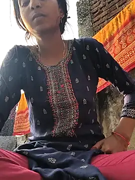 Snapshot of Cute-Natashaa chatting on February 18, 10:55 am Cute-Natashaa online show from February 18, 10:55 am