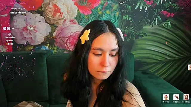 Snapshot of GiovannaAntonelli chatting on April 29, 8:26 pm GiovannaAntonelli online show from April 29, 8:26 pm