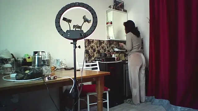 bella2322 online show from March 19, 4:23 am