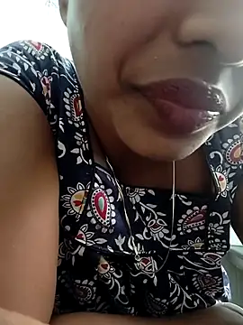 Snapshot of Hot-Tinaa chatting on April 23, 5:58 am Hot-Tinaa online show from April 23, 5:58 am