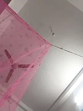 Hot-Tinaa online show from February 26, 2:22 am