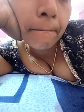 Hot-Tinaa online show from March 24, 12:43 am