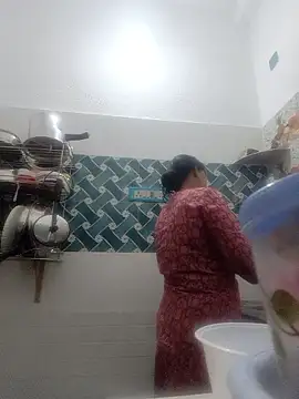 Hot-Tinaa online show from April 10, 4:19 am